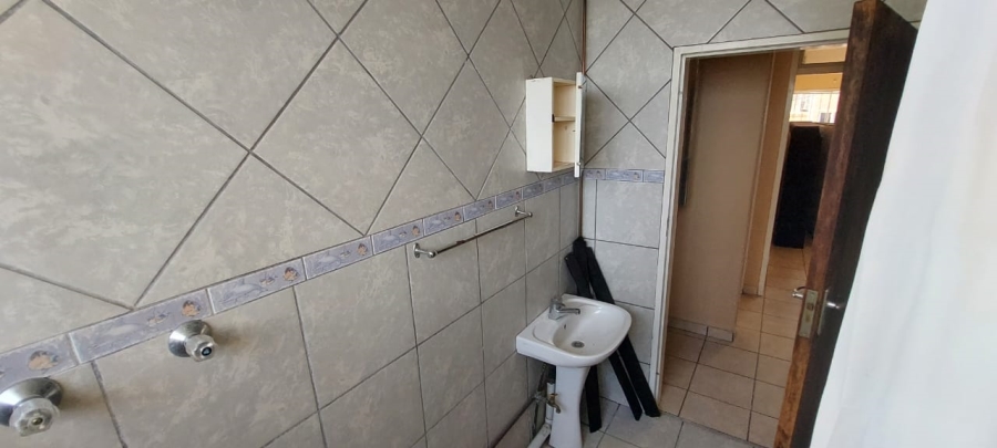 2 Bedroom Property for Sale in Bloemfontein Free State